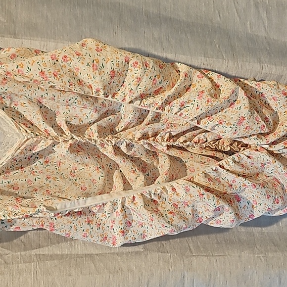 Shein Dress - Picture 9 of 16